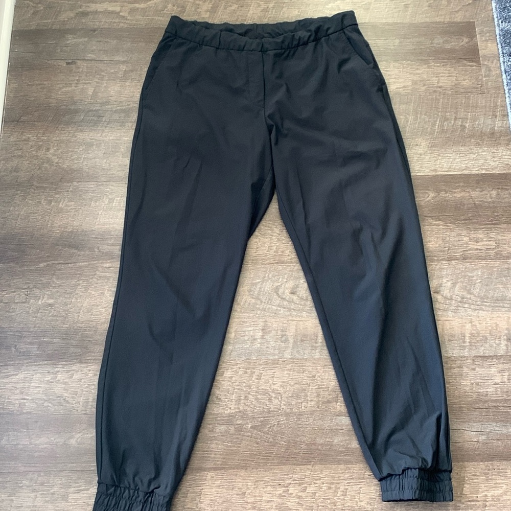 Nike Women’s Joggers, size M